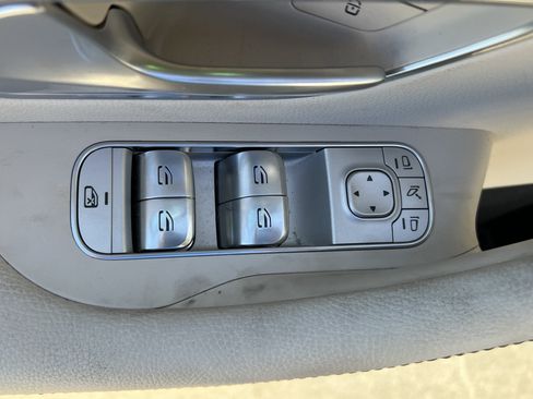 Used 2024 Mercedes-Benz GLS 450 4MATIC image 14
