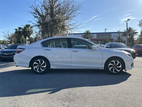 Used 2016 Honda Accord EX-L image 7