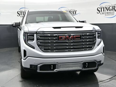 Used 2026 GMC Sierra 1500 Denali w/ Denali Reserve Package AWD/4WD image 2