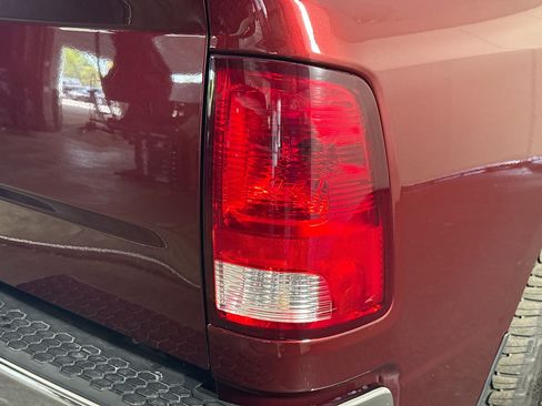 Used 2020 RAM 1500 Tradesman w/ Chrome Plus Package RWD image 33