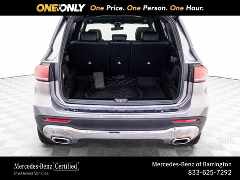 Used 2023 Mercedes-Benz GLB 250 4MATIC w/ Premium Package image 34