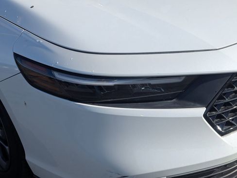Used 2023 Honda Accord EX image 12