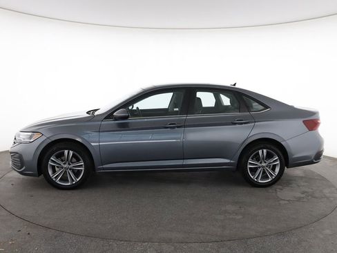 Used 2024 Volkswagen Jetta SE image 7