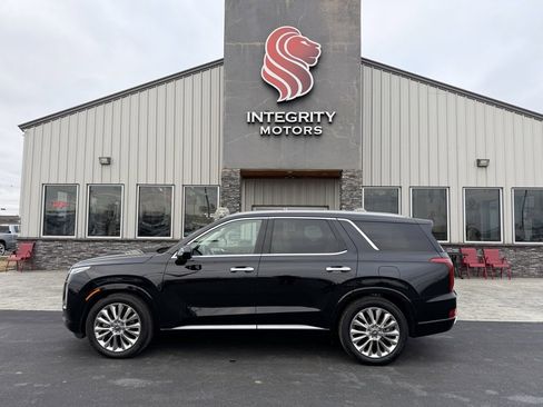 Used 2020 Hyundai Palisade Limited image 1
