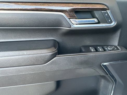 Used 2023 GMC Sierra 1500 Elevation image 11