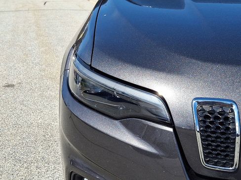 Certified 2022 Jeep Cherokee Latitude Lux w/ Mopar Interior Package image 57