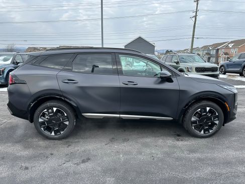 New 2026 Kia Sportage SX image 6