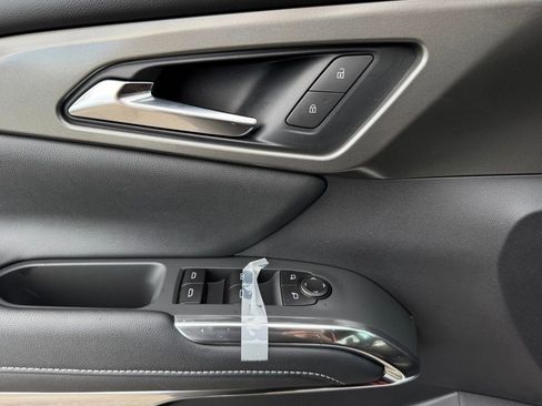 New 2026 Chevrolet Traverse LT image 28