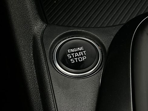 Used 2025 Kia K4 LXS image 25