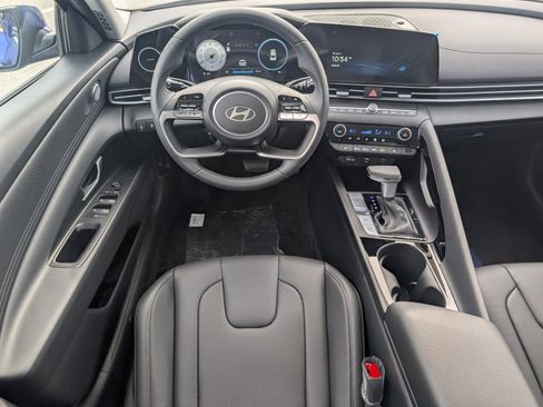 New 2026 Hyundai Elantra Limited image 10