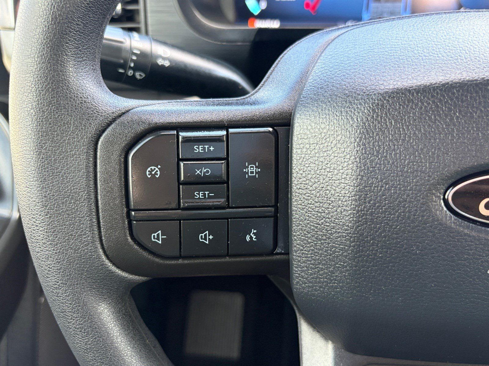 Used 2025 Ford F150 STX w/ STX Black Appearance Package AWD/4WD image 20