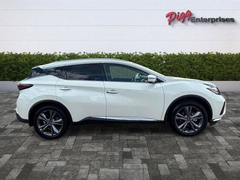 Used 2023 Nissan Murano Platinum w/ Cargo Package FWD image 9