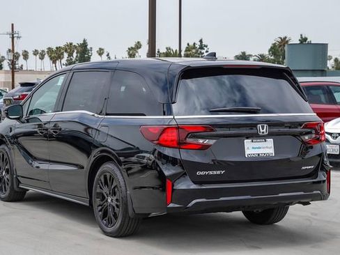 New 2026 Honda Odyssey Sport-L image 7