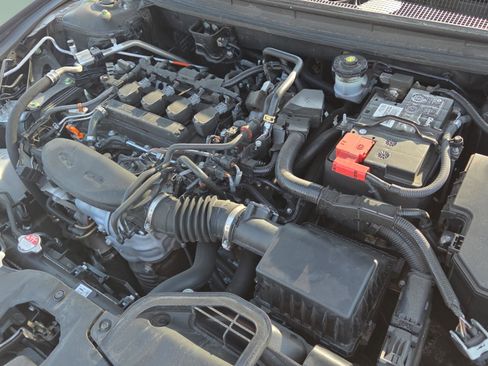 Used 2023 Honda Accord EX image 21