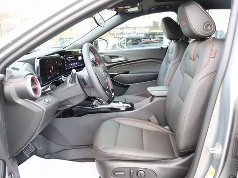 New 2026 Chevrolet Trax RS w/ Sunroof Package image 12