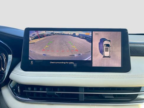 Used 2023 INFINITI QX60 Sensory w/ Vision Package image 14