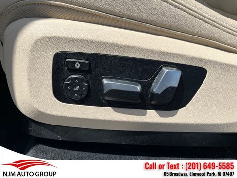 Used 2020 BMW X5 xDrive40i w/ Premium Package AWD/4WD image 19