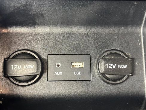Used 2019 Hyundai Elantra SEL image 28