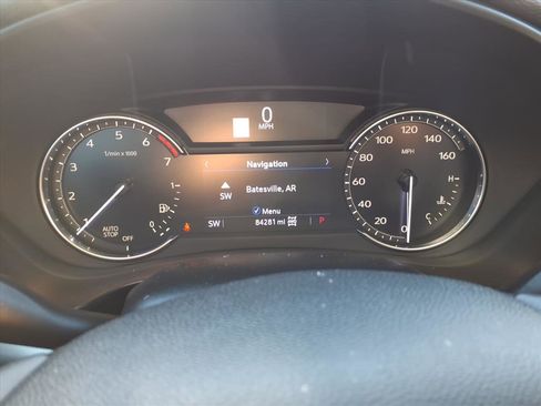 Used 2020 Cadillac XT4 Premium Luxury w/ Cold Weather Package image 21