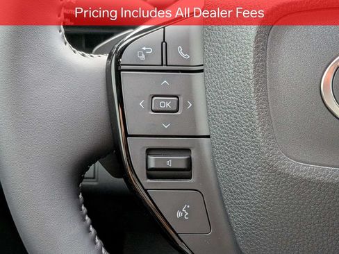 Certified 2026 Toyota C-HR AWD/4WD image 27