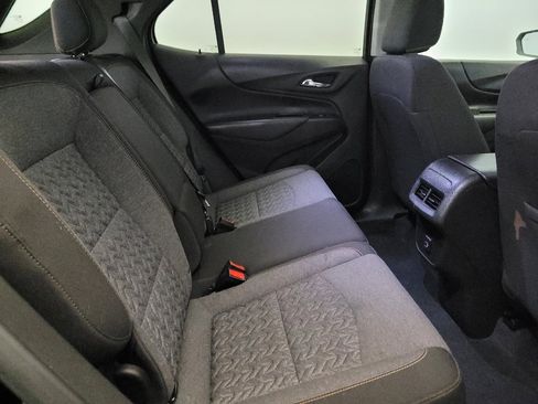 Used 2023 Chevrolet Equinox LT FWD image 19