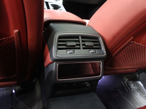 Used 2023 Audi S6 Prestige image 41