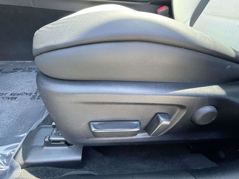 Used 2022 Lexus IS 350 F Sport w/ Navigation Package RWD image 21