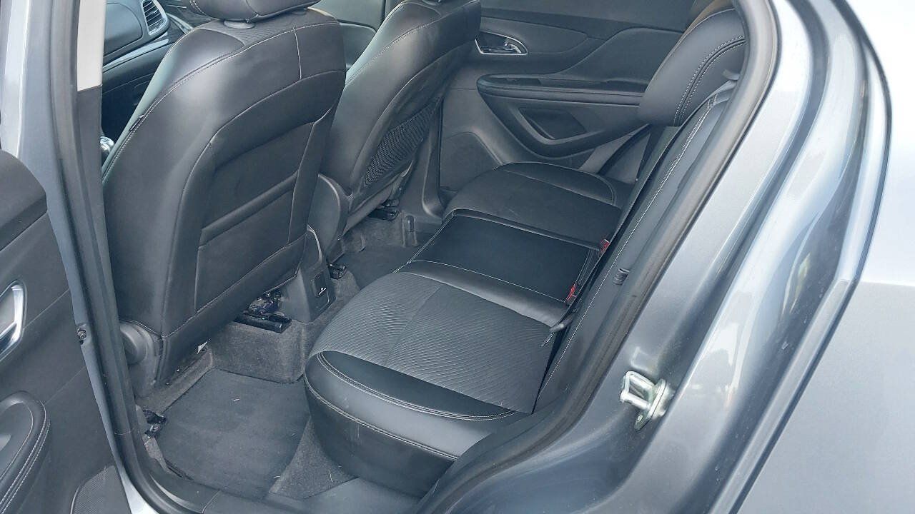 Used 2013 Buick Encore Convenience AWD/4WD image 3