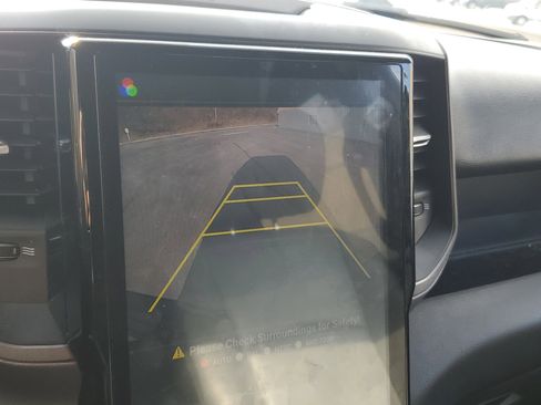 Used 2022 RAM 2500 Tradesman image 21