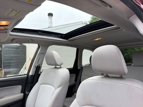 Used 2017 Subaru Forester 2.5i Premium w/ All-Weather Package AWD/4WD image 21