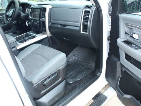 Used 2015 RAM 1500 Lone Star AWD/4WD image 19
