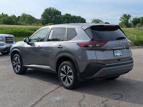 Used 2023 Nissan Rogue SV AWD/4WD image 5