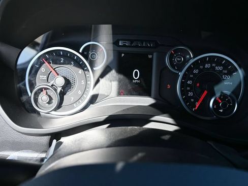 New 2026 RAM 3500 Tradesman AWD/4WD image 32