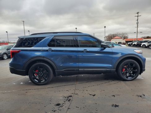 Used 2020 Ford Explorer ST w/ ST Street Pack image 5