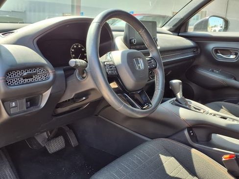 Used 2024 Honda HR-V Sport image 27