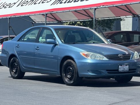 Used 2003 Toyota Camry LE FWD image 5