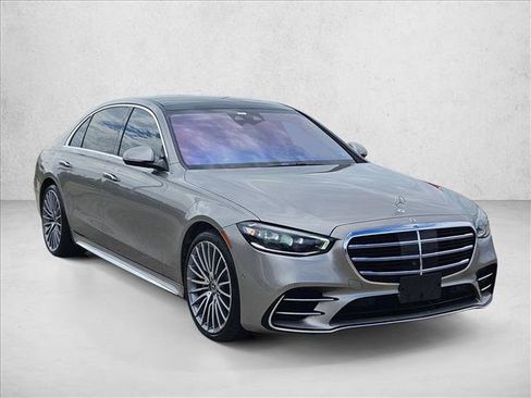 Certified 2024 Mercedes-Benz S 580 4MATIC Sedan image 3