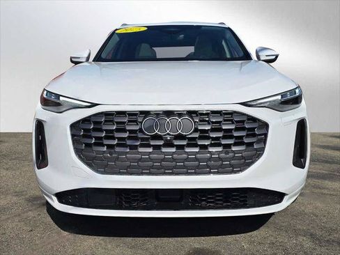 Used 2025 Audi Q5 Prestige AWD/4WD image 8