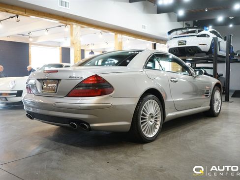 Used 2004 Mercedes-Benz SL 55 AMG image 5