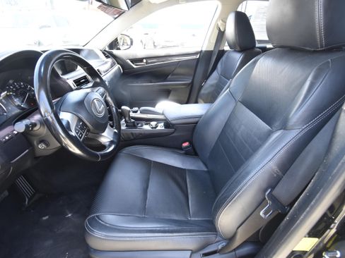 Used 2017 Lexus GS 350 w/ Preferred Accessory Package RWD image 7