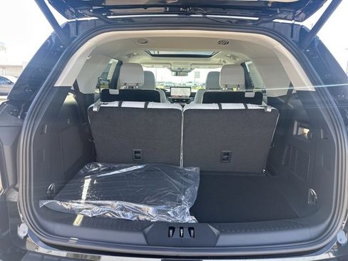 New 2026 Ford Explorer Platinum w/ LUX Leather Package image 19