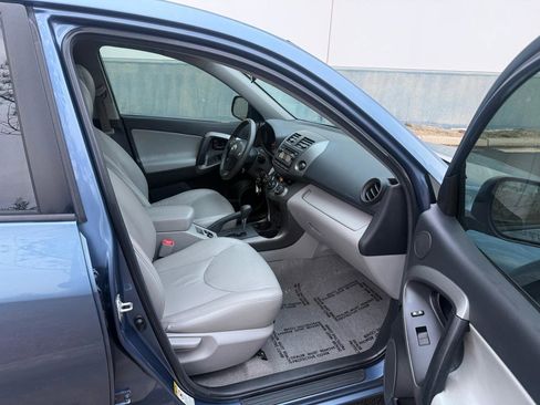 Used 2012 Toyota RAV4 FWD w/ Upgrade Value Pkg image 21