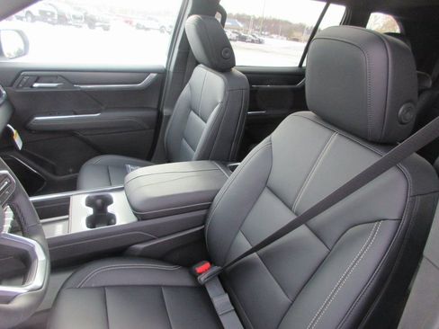 New 2026 GMC Acadia Elevation w/ Super Cruise Package image 13