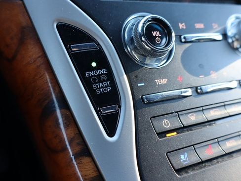 Used 2020 Lincoln Nautilus Reserve image 12