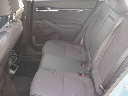 Used 2025 Kia Seltos S AWD/4WD image 23