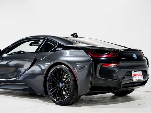 Used 2019 BMW i8 Coupe AWD/4WD image 31
