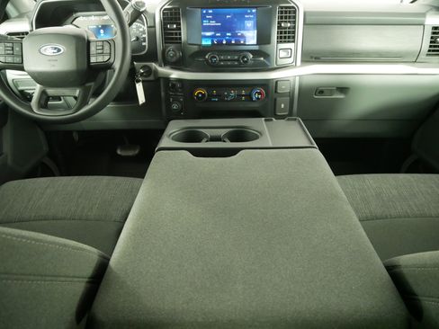 Certified 2022 Ford F150 XLT w/ XTR Package image 23