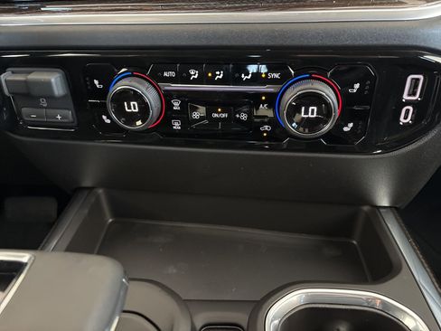 New 2026 Chevrolet Silverado 1500 RST w/ Texas Edition Plus image 18