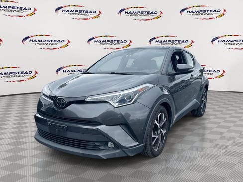 Used 2019 Toyota C-HR Limited FWD image 1