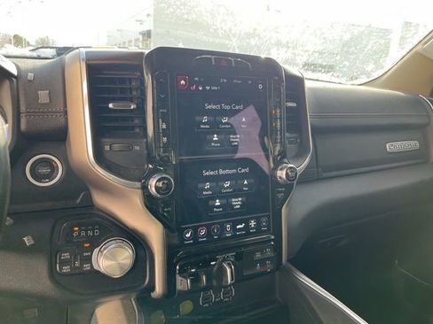 Used 2021 RAM 1500 Laramie image 15